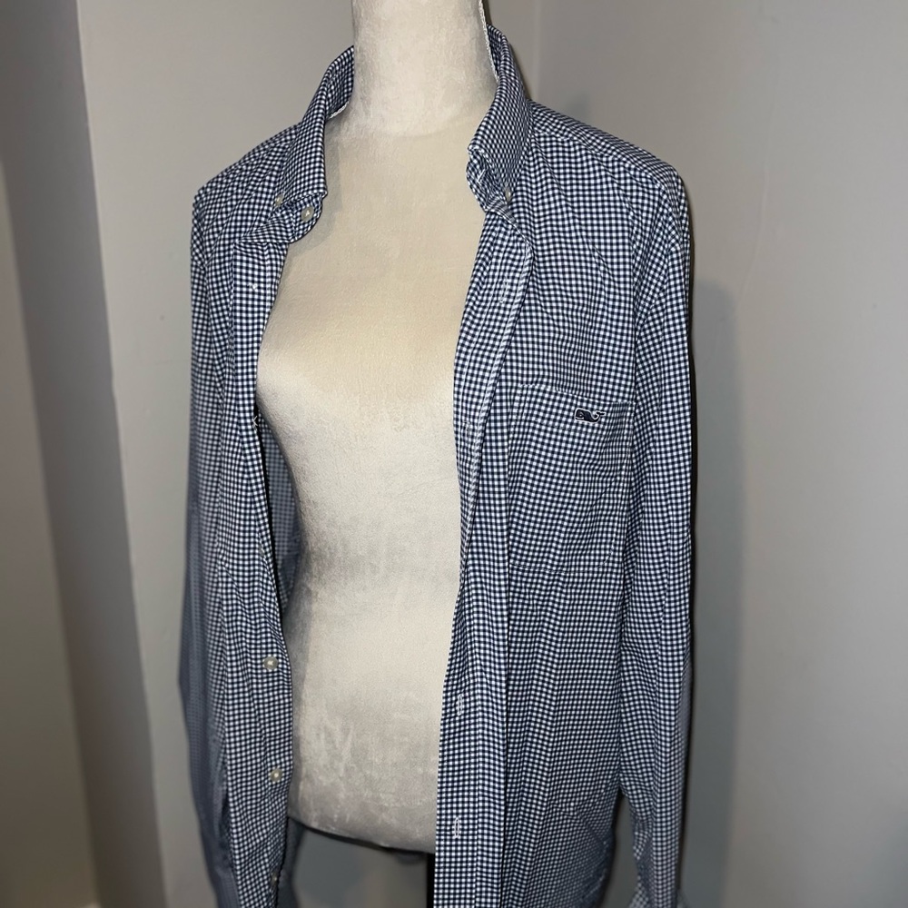 Vineyard vines button down